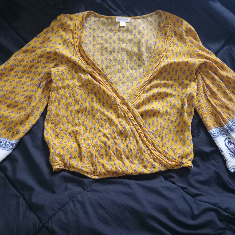 Gold Boho Peasant Patterned Junior's Top Xhilaration Small